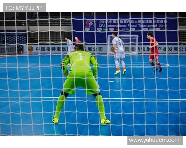 女粉丝激动见到足球明星瞬间心跳加速难以自持的甜蜜回忆